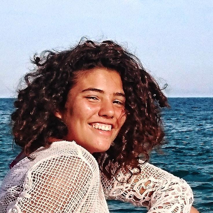 Portrait of Lina Chen meditation instructor